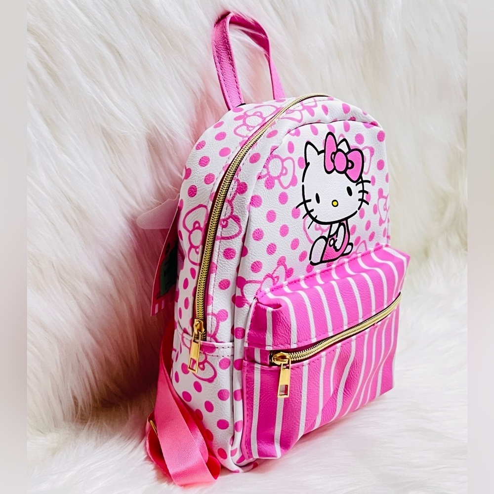 Hello Kitty Backpack - Picture 3 of 4